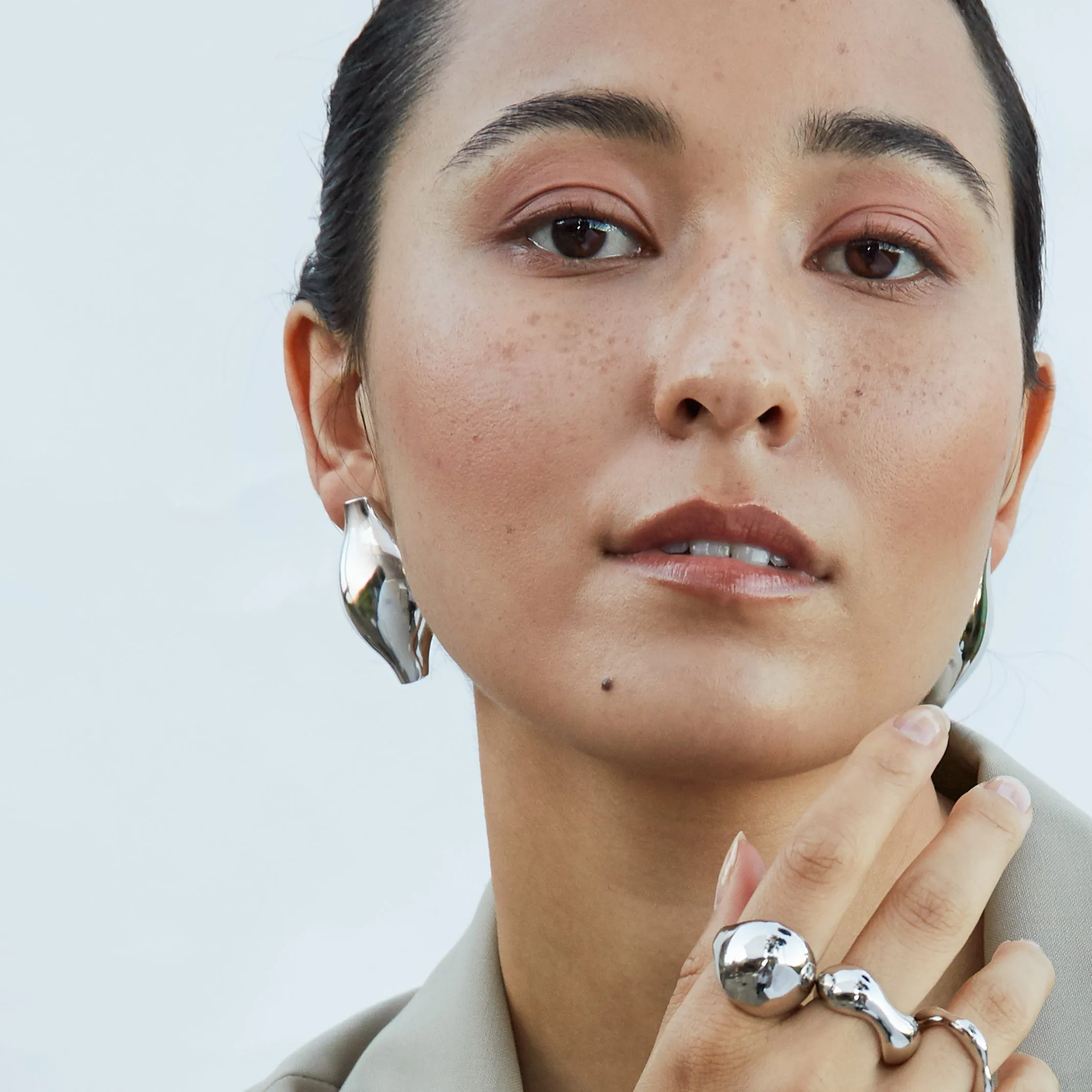 Amphora Studs - Silver