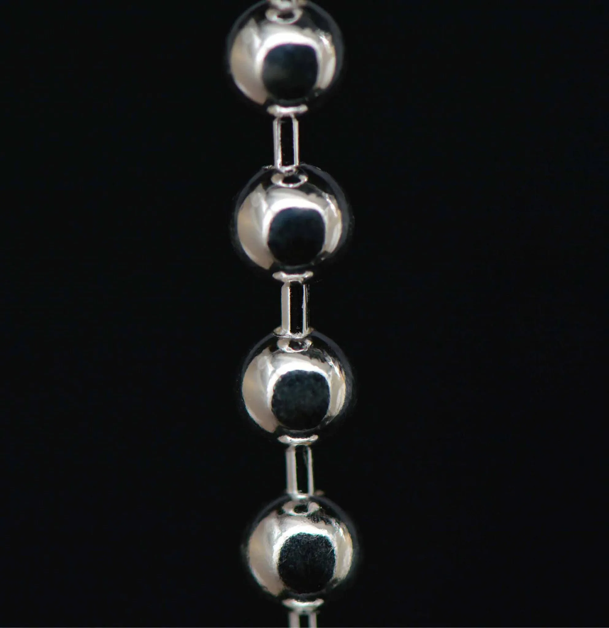 beads 4 mm. necklace