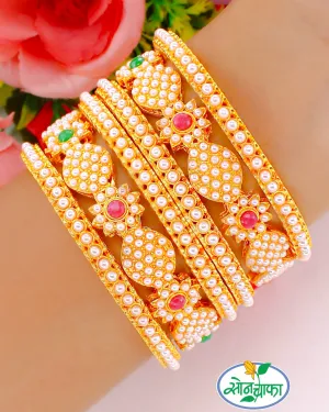 BEAUTEOUS PEARL BANGLES