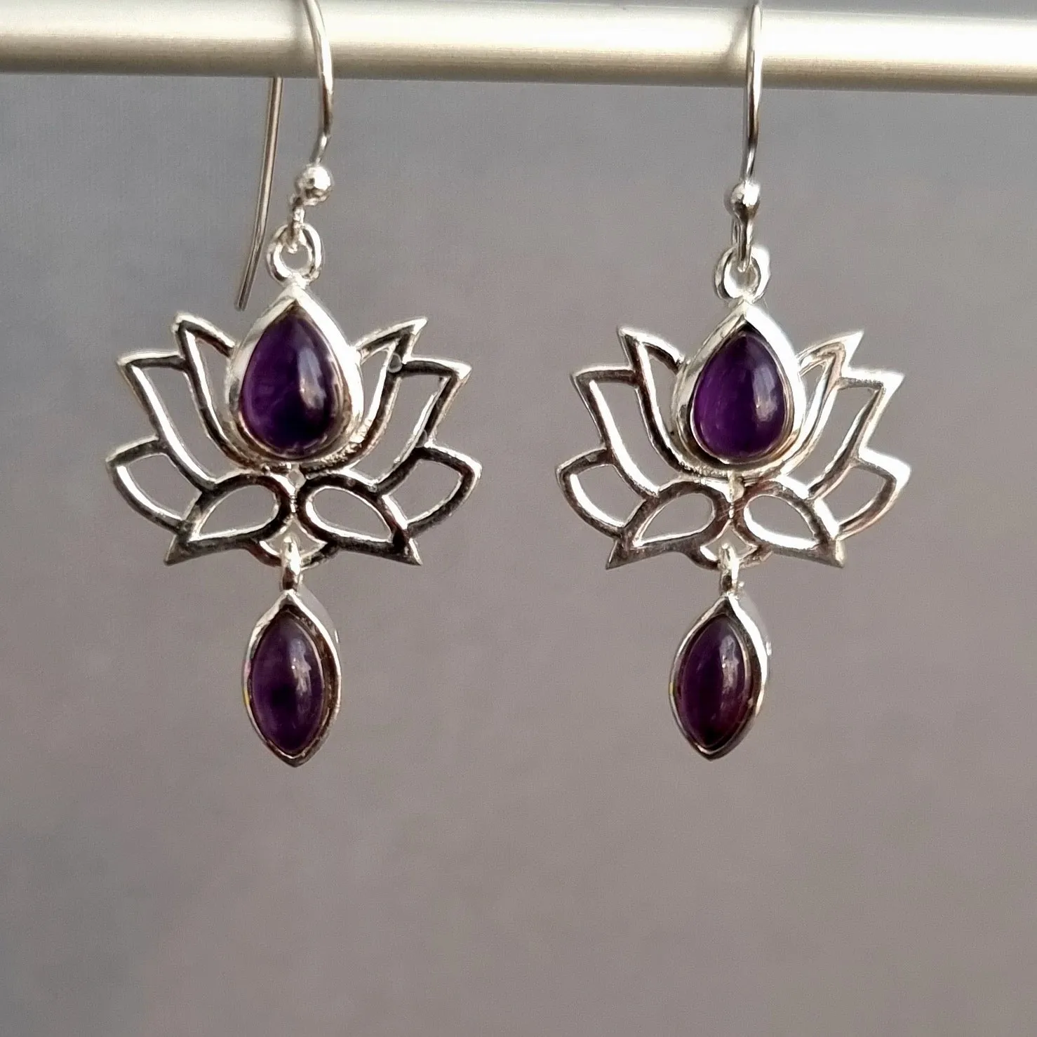 Cabochon Amethyst Sterling Silver Lotus Flower Pendant, P6A