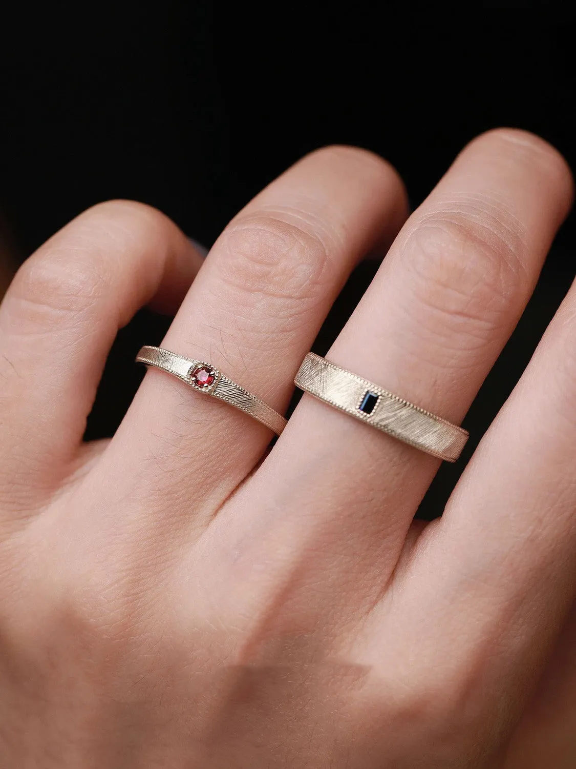 Elegant Vintage Style Zircon Inlaid Couple Rings Set