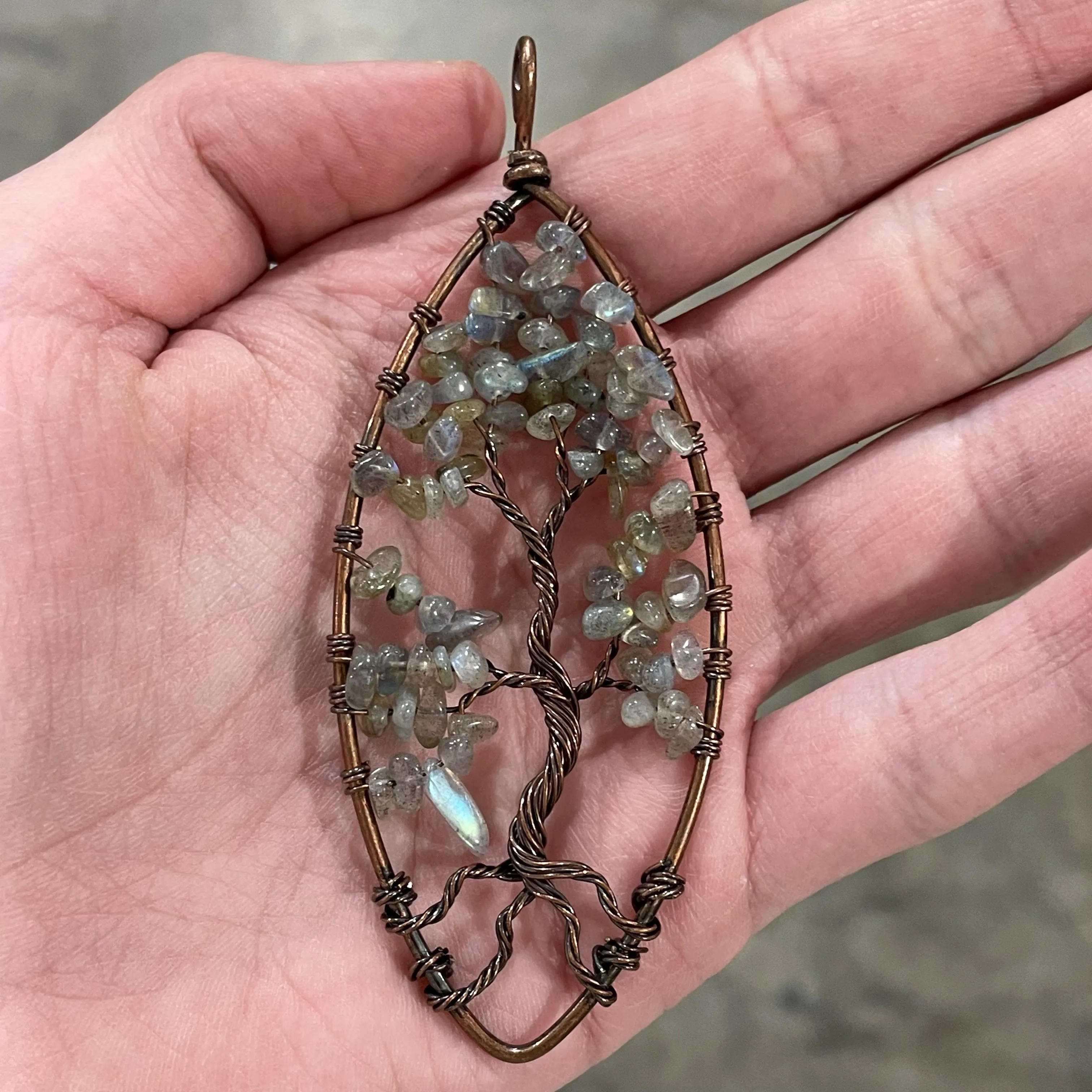 Large Oval Tree of Life Pendant in Bronze – Assorted Stones