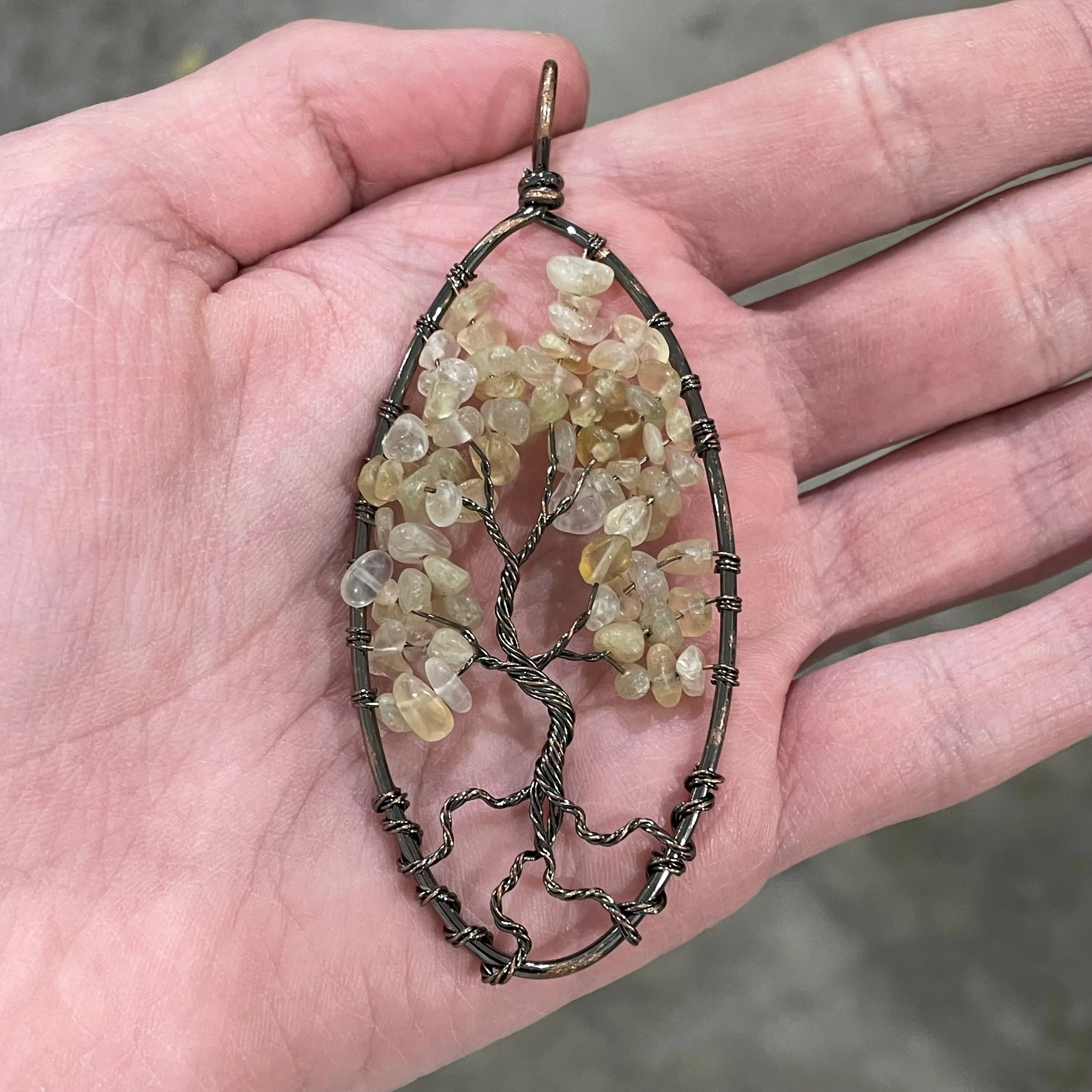 Large Oval Tree of Life Pendant in Bronze – Assorted Stones