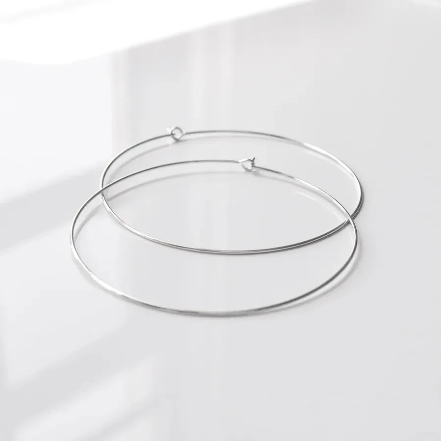 Lola Petite Hoop Earring | Thatch
