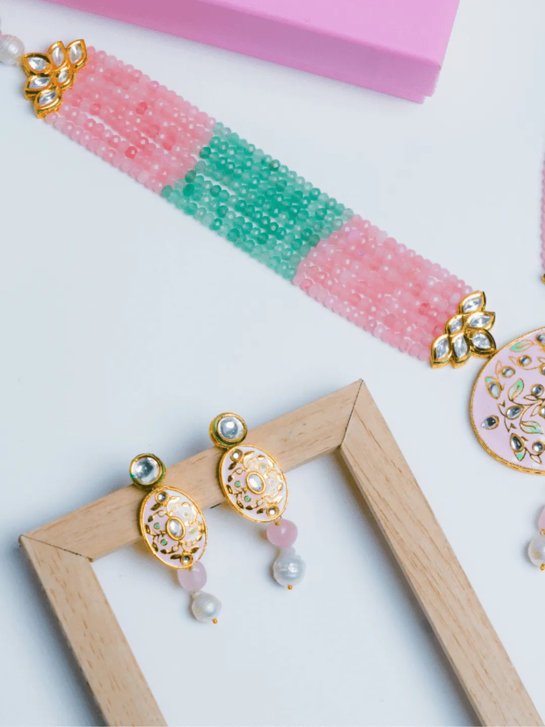 Meenakari Kundan Set With Earrings