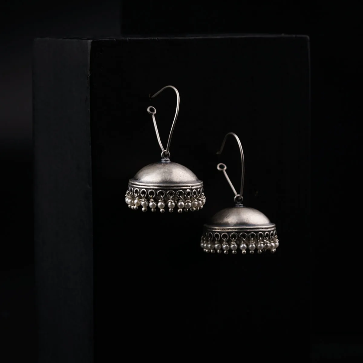 Pyaari Jhumki - Signature Loop Jhumki