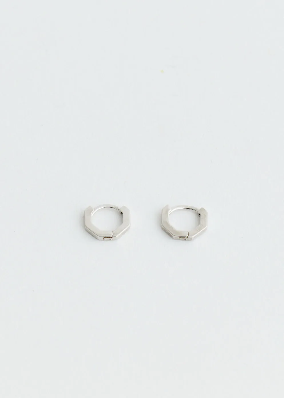 Small Geometric Hoops