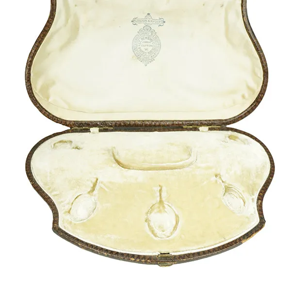 Stunning 19th century Turquoise Necklace in Original Fitted Box