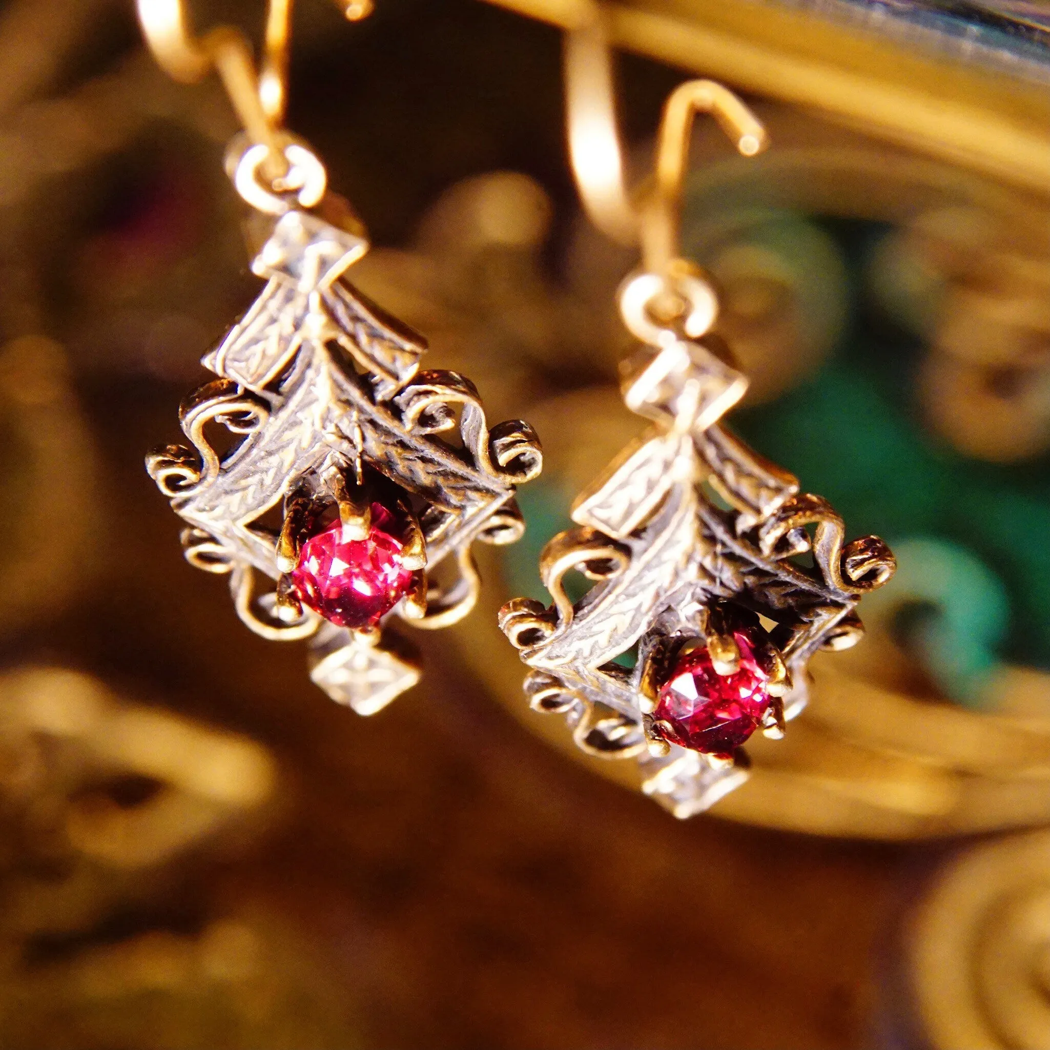 Vintage 14K Gold Red Ruby Dangle Pendant Earrings, Elegant Ornate Earrings With Marquise Gemstones, Art Deco/Nouveau, Kidney Hooks,2 L