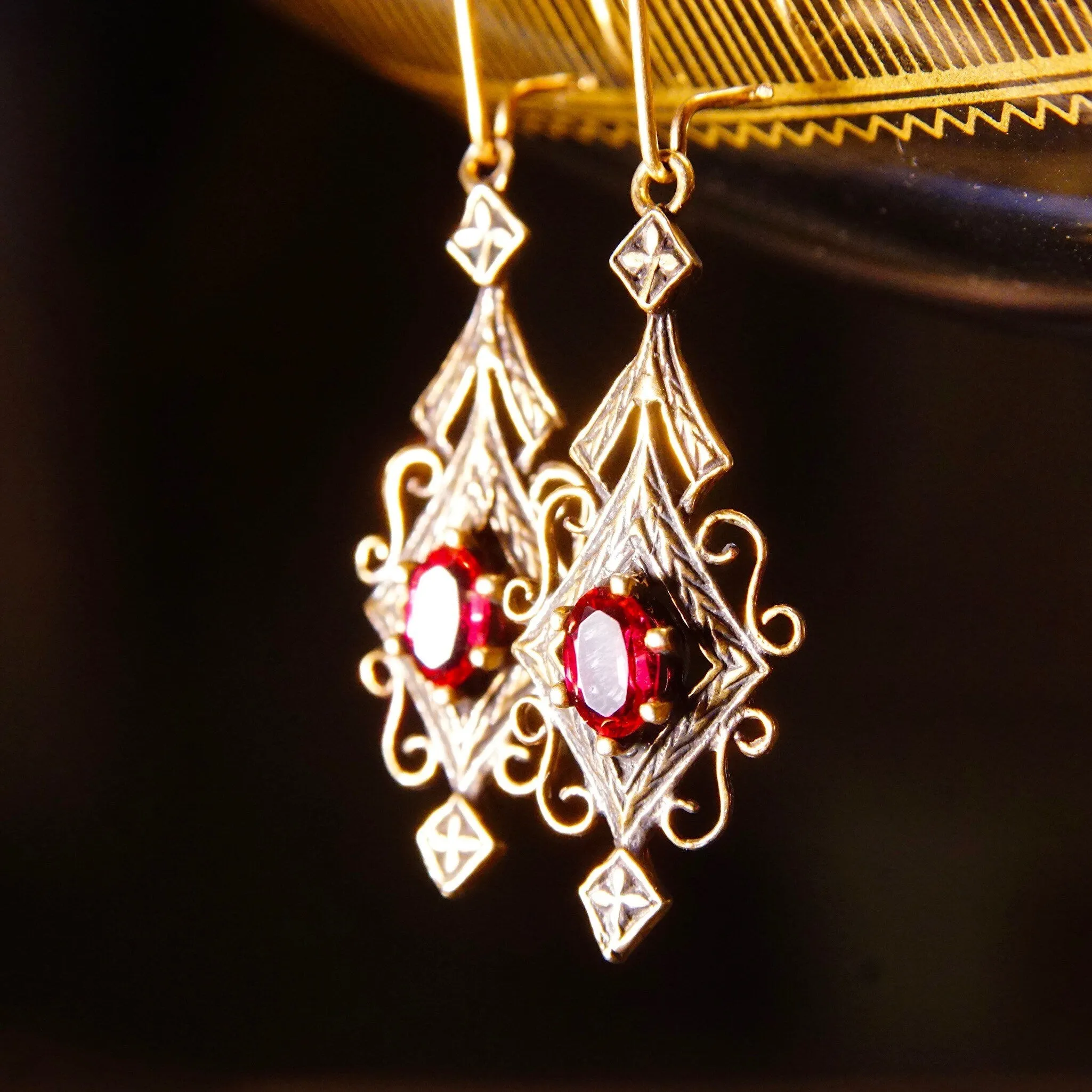 Vintage 14K Gold Red Ruby Dangle Pendant Earrings, Elegant Ornate Earrings With Marquise Gemstones, Art Deco/Nouveau, Kidney Hooks,2 L