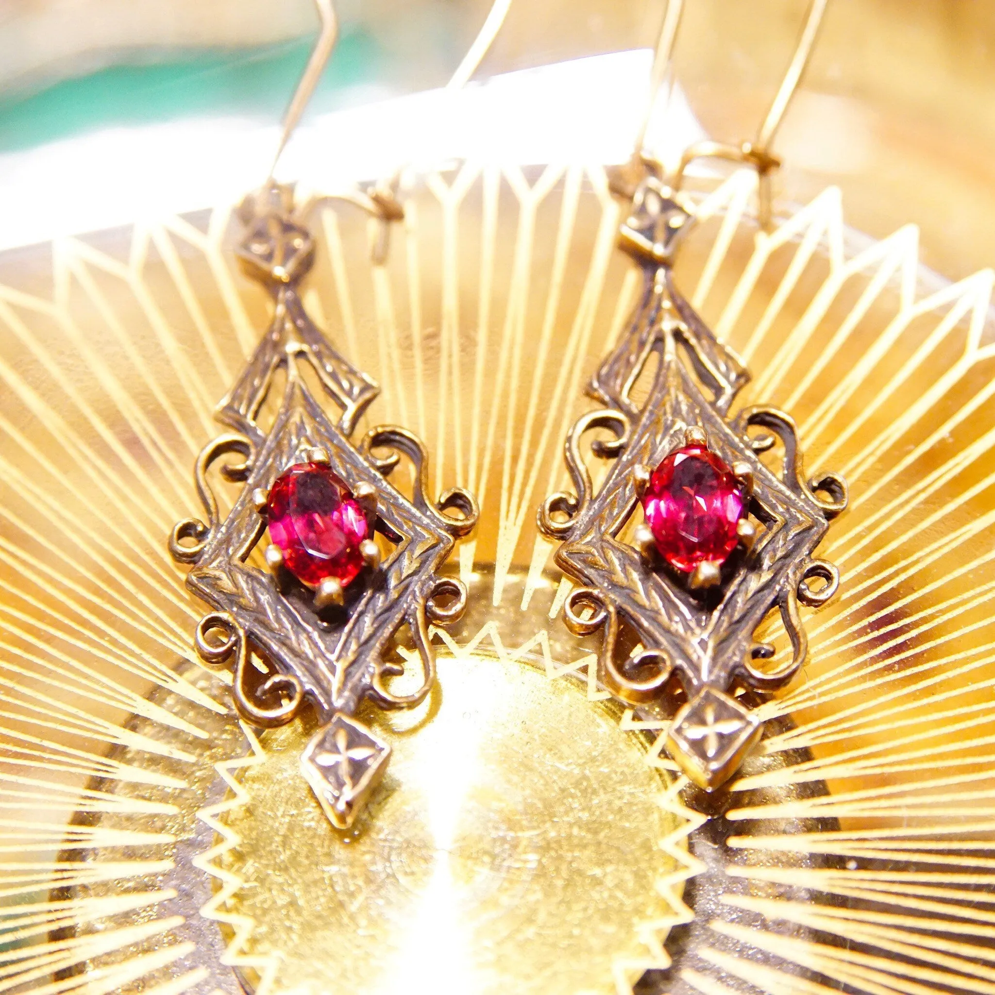 Vintage 14K Gold Red Ruby Dangle Pendant Earrings, Elegant Ornate Earrings With Marquise Gemstones, Art Deco/Nouveau, Kidney Hooks,2 L